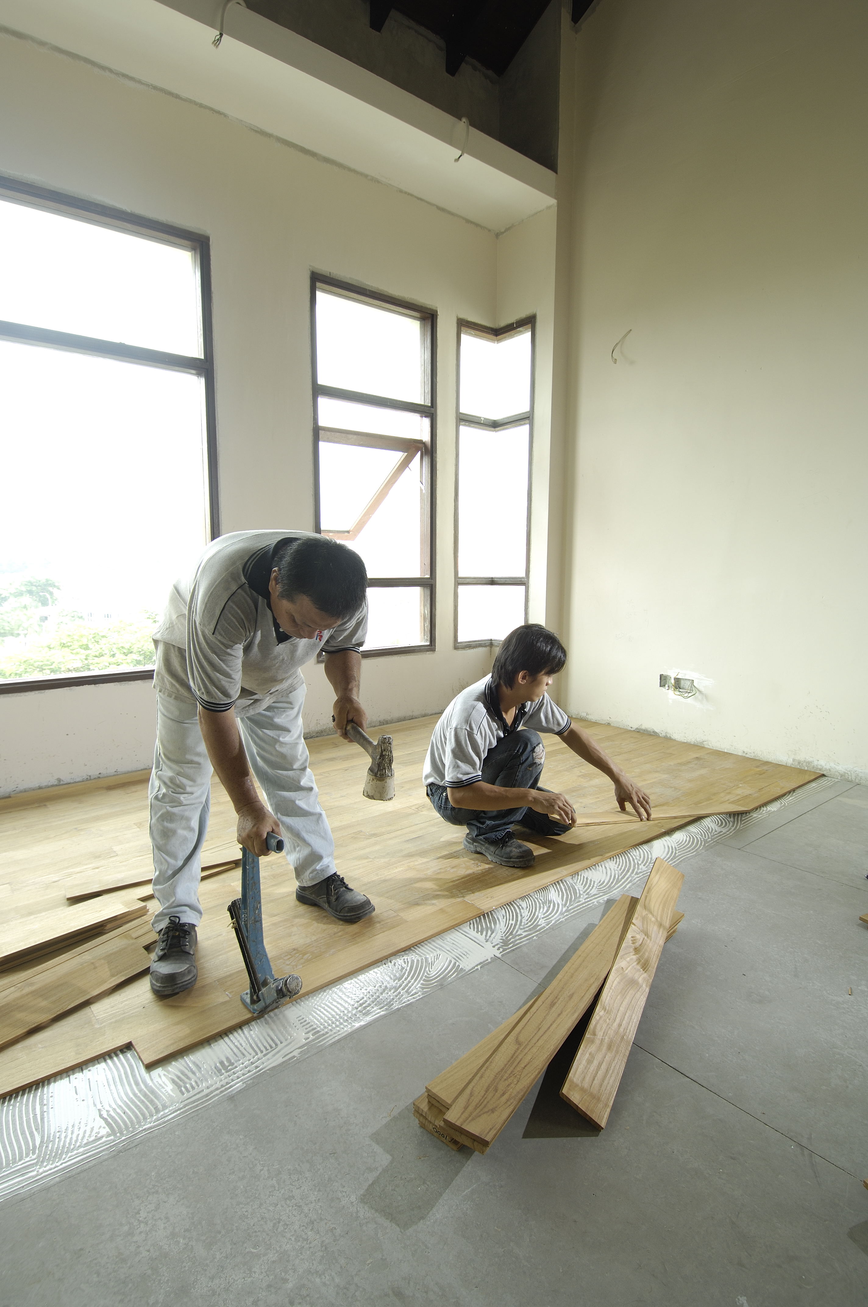Step 2 – Laying Timber Strips: laying the timber strips